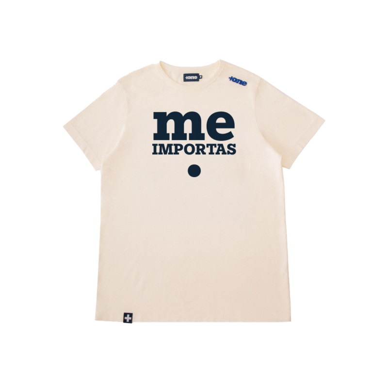 Camiseta You are Not Alone modelo Me Importas